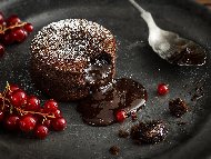 Рецепта Шоколадово суфле (лава кейк) във фритюрник с горещ въздух (еър фрайър, air fryer)